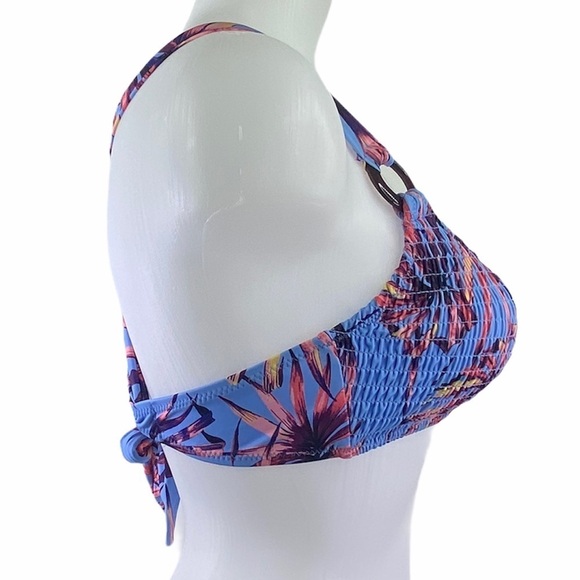 JESSICA Simpson Palmy Day ORing Smocked Bikini - Picture 9 of 12